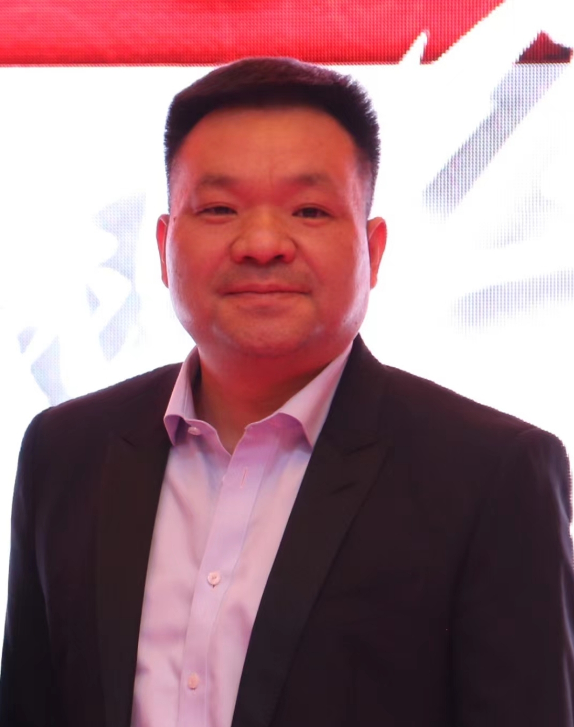 克服困難 不斷提升 持續(xù)創(chuàng)新 共贏未來